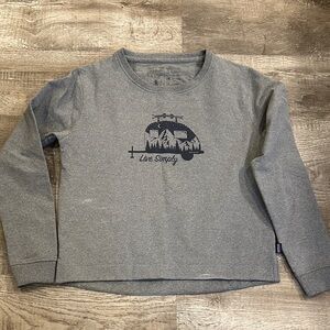 Patagonia Women's Gray Large Sweatshirt with Graphic Print